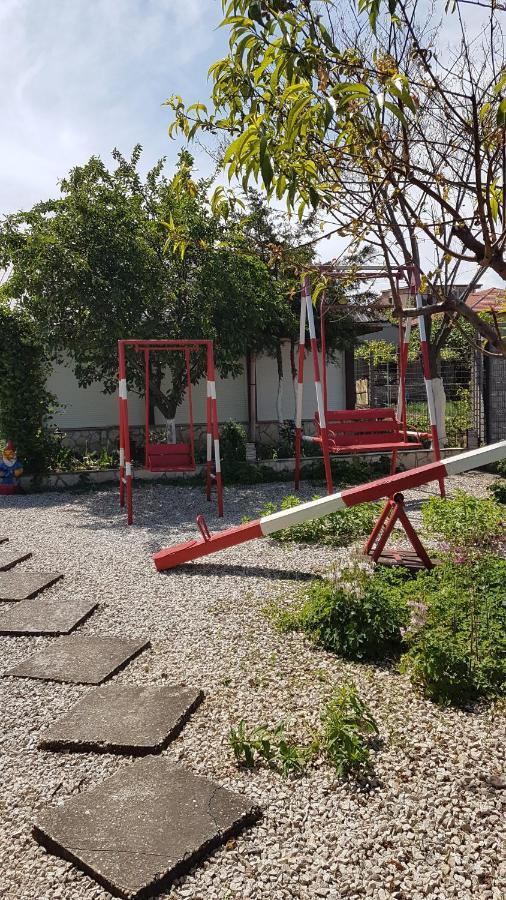 Casa Ellamy Hotel Două Mai Eksteriør billede