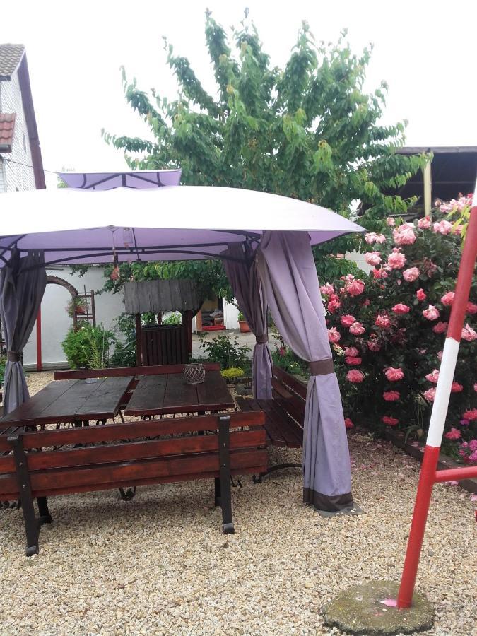 Casa Ellamy Hotel Două Mai Eksteriør billede