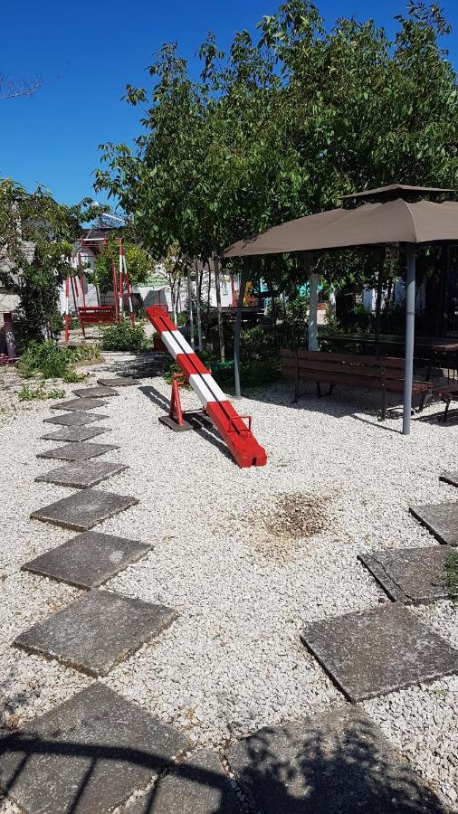 Casa Ellamy Hotel Două Mai Eksteriør billede