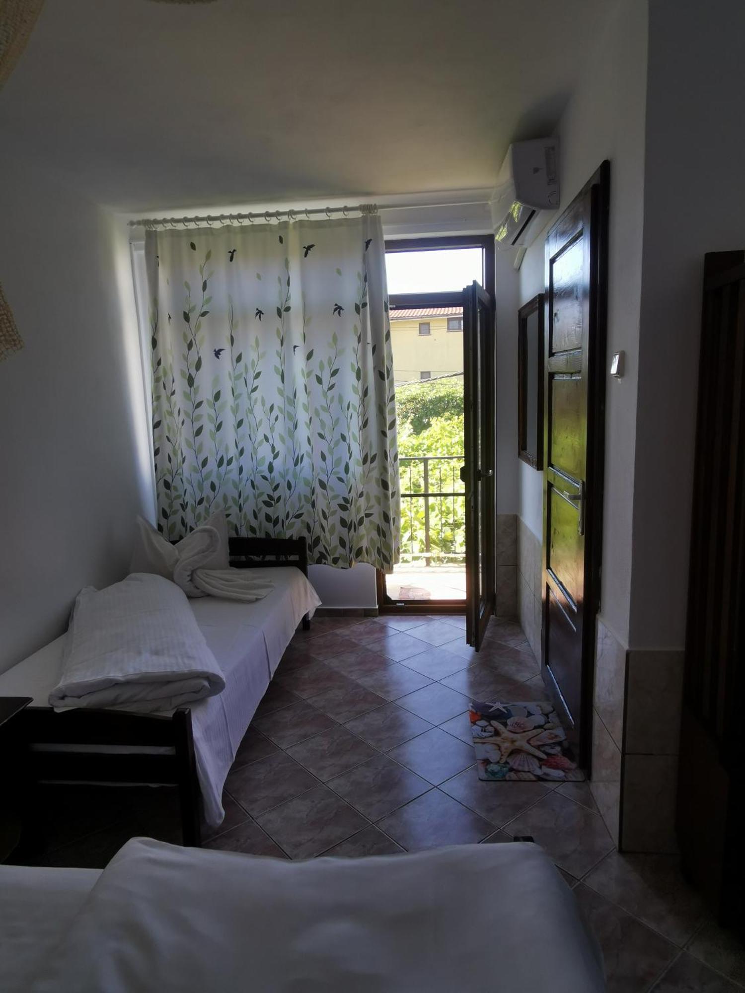 Casa Ellamy Hotel Două Mai Eksteriør billede