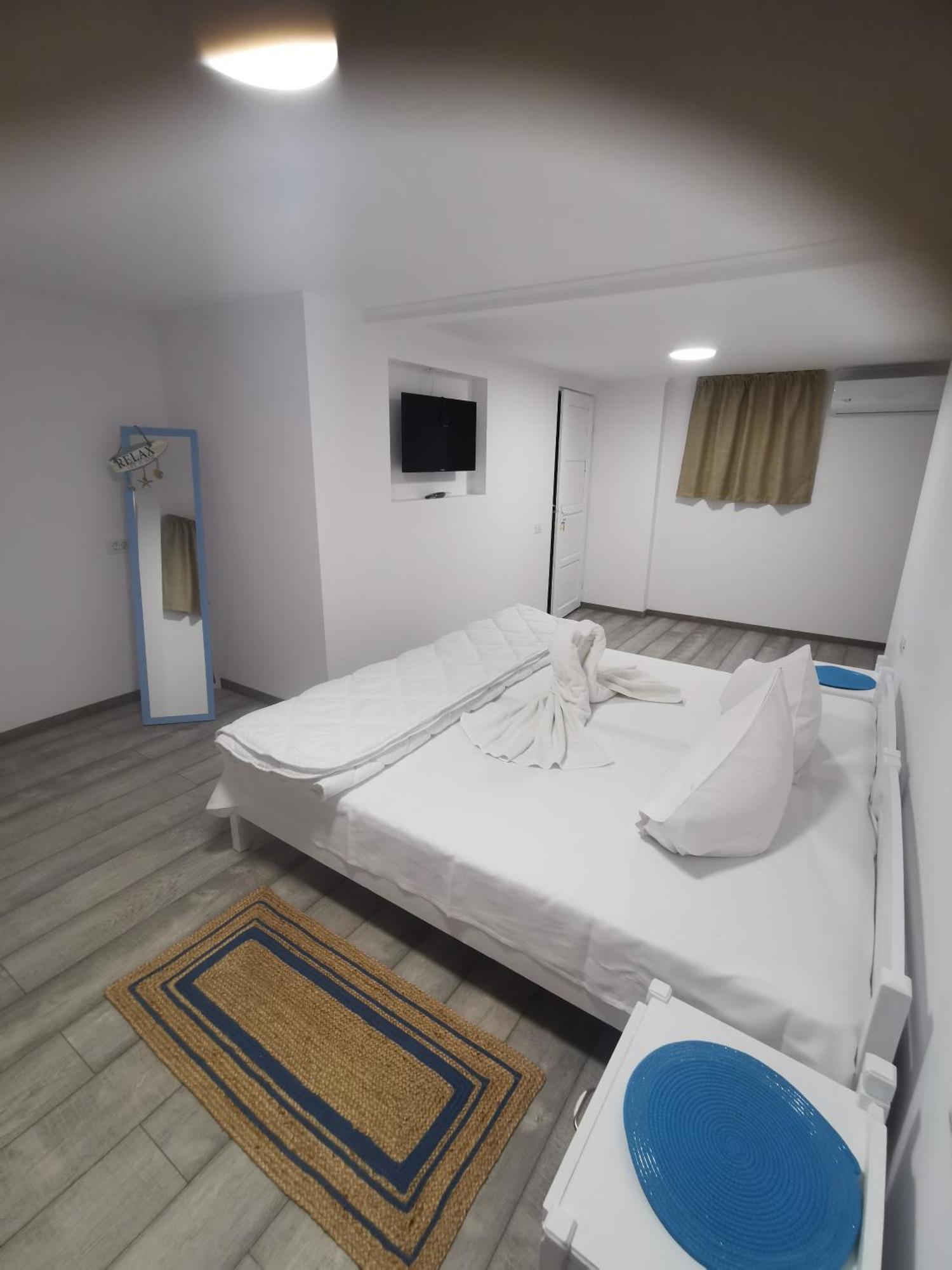 Casa Ellamy Hotel Două Mai Eksteriør billede